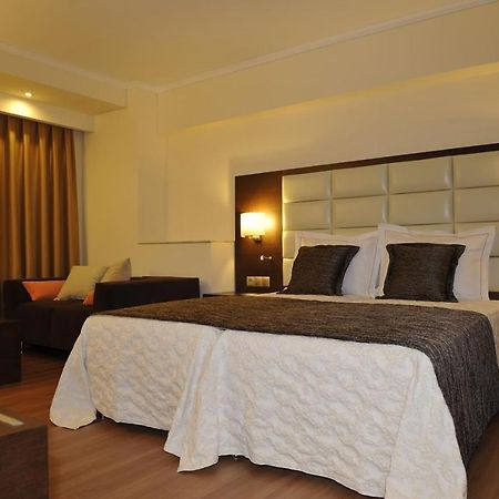 Europa Hotel แคซโทเรีย ภายนอก รูปภาพ