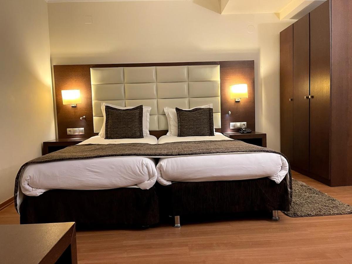 Europa Hotel แคซโทเรีย ภายนอก รูปภาพ