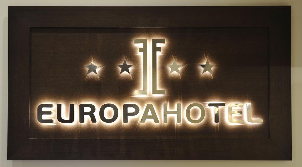 Europa Hotel แคซโทเรีย ภายนอก รูปภาพ